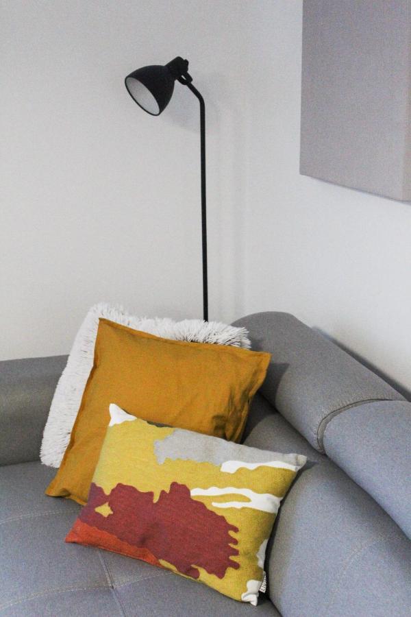 Bright, Modern & Cozy Apartment 图兹拉 外观 照片